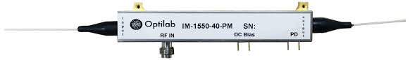 Аналоговый модулятор интенсивности серии IM-1550-40-PM