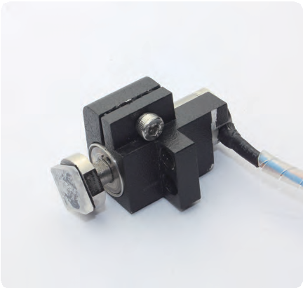 Линейный пьезоактуатор VS35